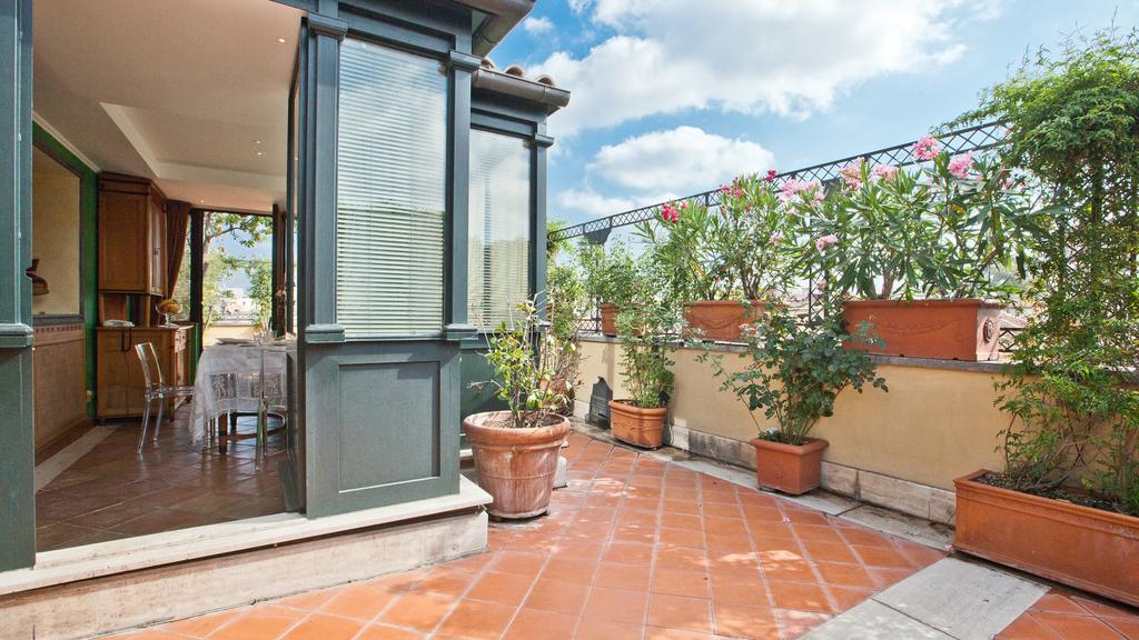 Rental In Rome - Fontana Di Trevi Penthouse Ngoại thất bức ảnh