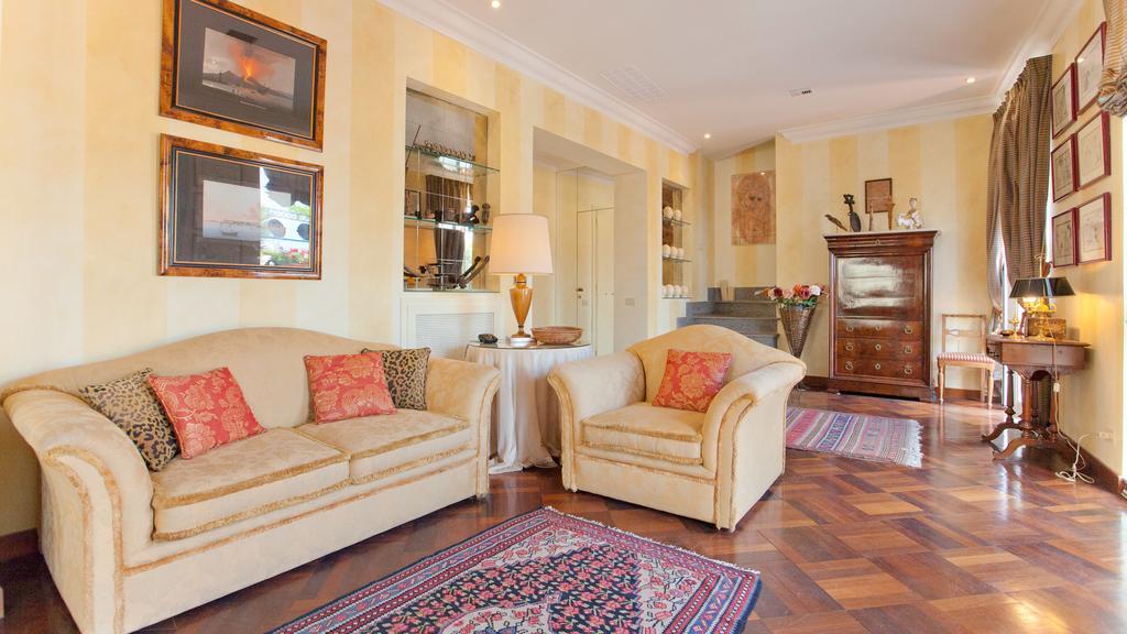 Rental In Rome - Fontana Di Trevi Penthouse Ngoại thất bức ảnh