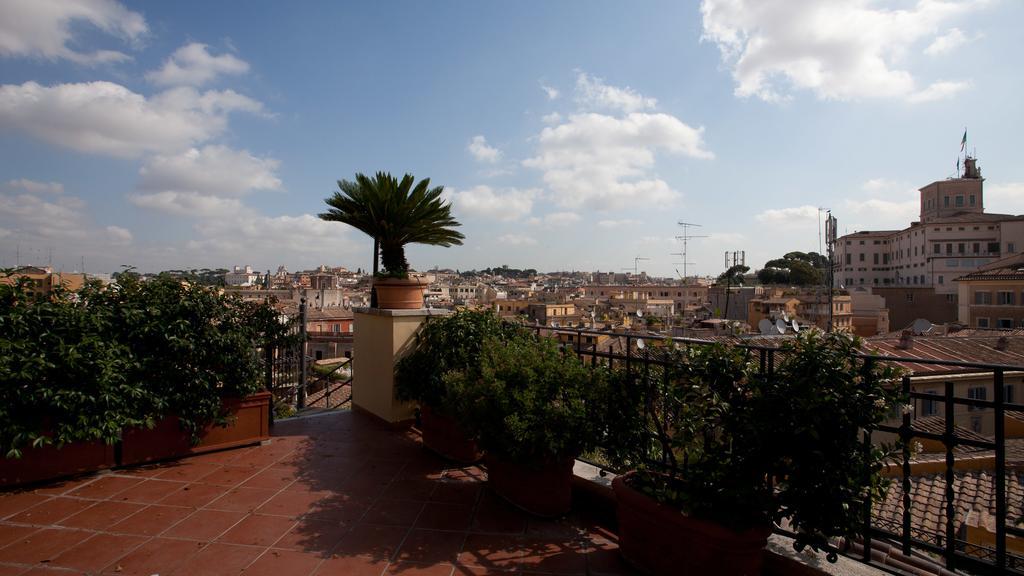 Rental In Rome - Fontana Di Trevi Penthouse Ngoại thất bức ảnh