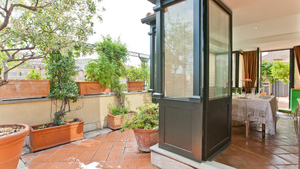 Rental In Rome - Fontana Di Trevi Penthouse Ngoại thất bức ảnh